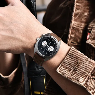 Montre chronographe à quartz homme, bracelet cuir – image 2