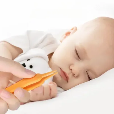 Pince à épiler nasale pour bébé en plastique ABS – image 2